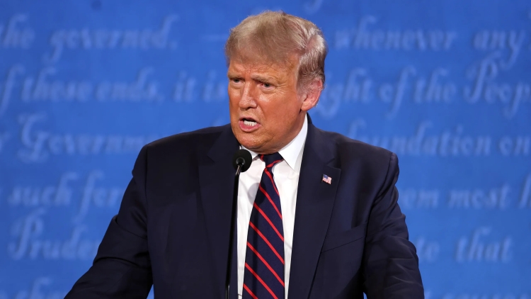 The Delicate Art of ‘Shutting Up’ Donald Trump
