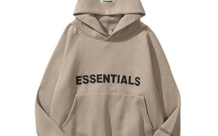 Essentials Hoodie: Where Luxury Meets Simplicity