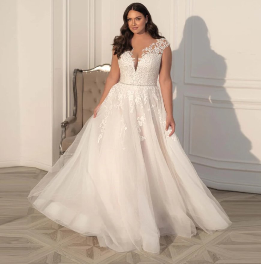 Finding the Perfect Curvy Women’s Wedding Dress: A Guide to Embracing Your Shape