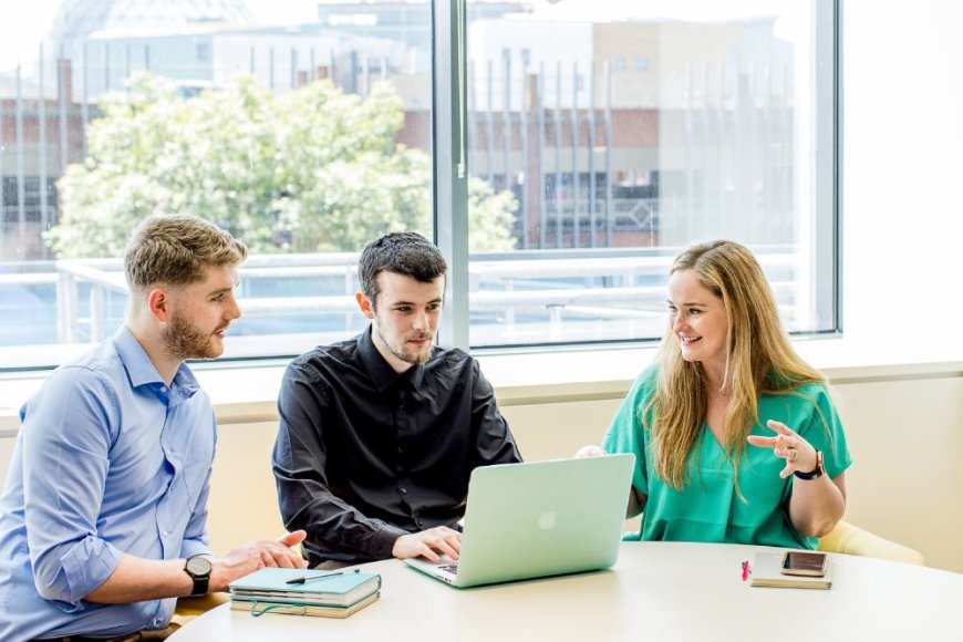 The Best Cloud HR Software: A Game Changer for Modern Workplaces