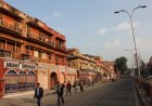 Take a Heritage Walk in Jaipur Bazars while Sightseeing