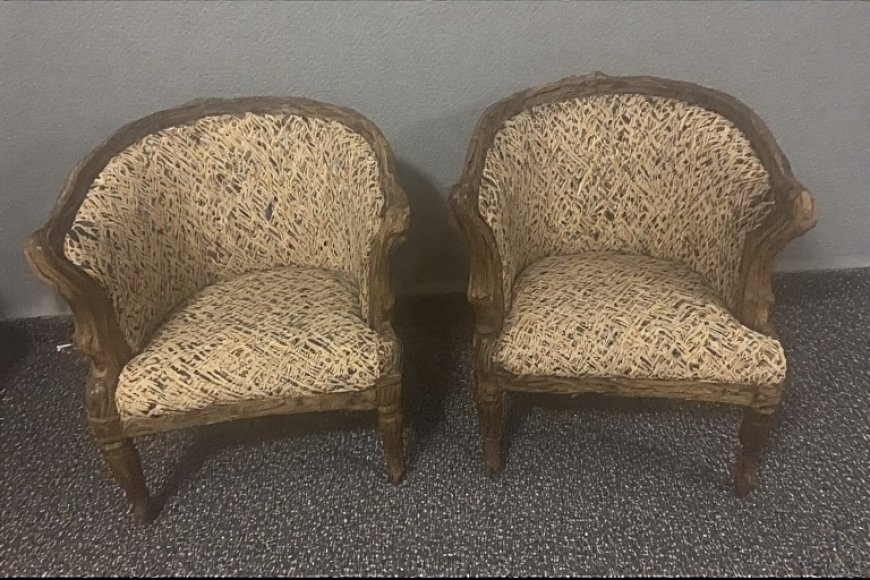 Throne Chairs for Modern Interiors: Where Royal Elegance Meets Contemporary living